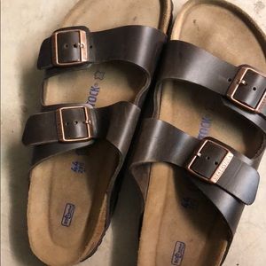 Brown Leather Birkenstock, Men’s Size 10 (Euro 44)